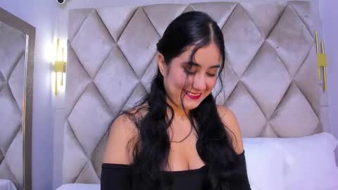 Snapshot of gabyparker_ chatting on February 9, 2026, 11:58 am Gaby online show from February 9, 2026, 11:58 am