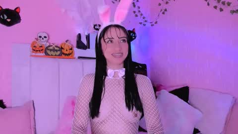 gabyye capprins online show from October 26, 2025, 1:44 am