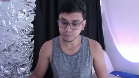 Snapshot of gadiel_edric chatting on October 23, 2025, 12:26 pm Gadiel online show from October 23, 2025, 12:26 pm