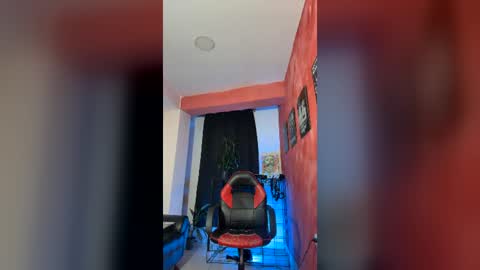 gaeloconneer online show from July 7, 2026, 2:25 am