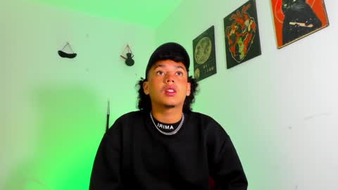 Gael Conner online show from December 29, 2024, 4:48 am