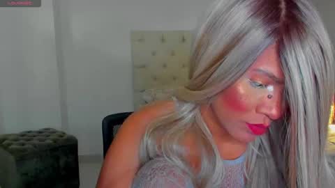 gaia_oficialll online show from November 20, 2025, 8:52 pm