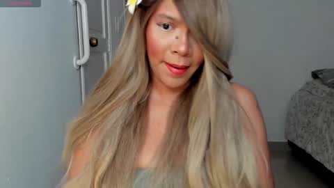 gaia_oficialll online show from February 20, 2026, 1:35 am