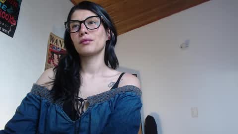 gaitan4 online show from June 6, 2026, 10:25 pm