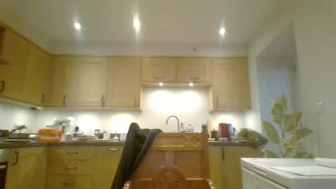 Snapshot of galacx chatting on February 6, 2025, 5:09 pm galacx online show from February 6, 2025, 5:09 pm