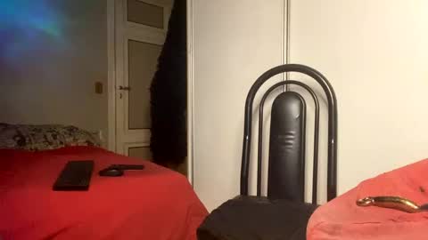 Adriel online show from February 11, 2025, 5:40 pm