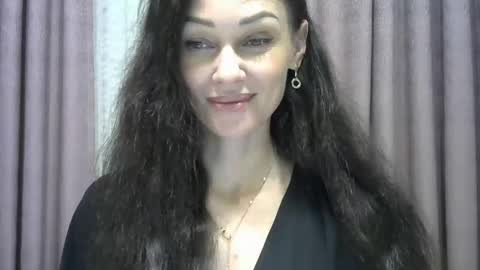 galaxy_33 online show from October 7, 2025, 9:45 pm