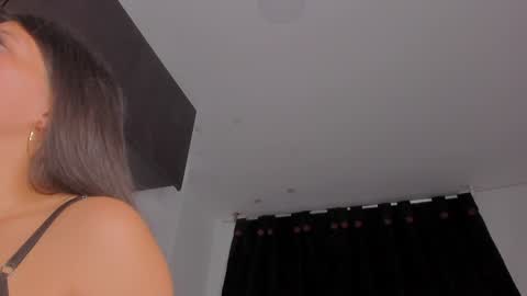 Snapshot of game_with_lesbians_ chatting on February 6, 2025, 1:16 am game with lesbians online show from February 6, 2025, 1:16 am