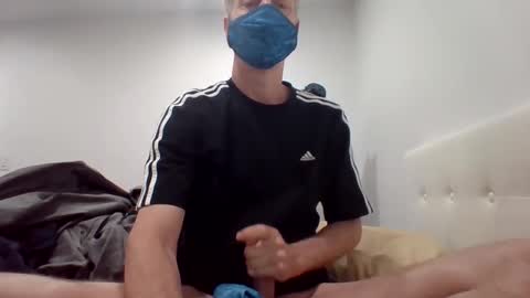 Snapshot of gamerboy200 chatting on December 7, 2024, 1:40 pm gamerboy200 online show from December 7, 2024, 1:40 pm