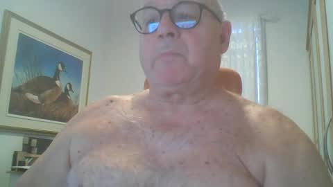 Snapshot of gamin68 chatting on December 16, 2024, 2:16 pm gamin68 online show from December 16, 2024, 2:16 pm