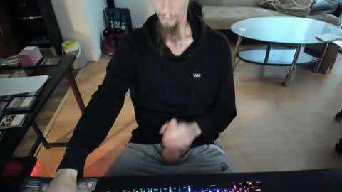 Snapshot of gamingpleasure chatting on November 4, 2025, 4:50 pm GamingPleasure online show from November 4, 2025, 4:50 pm