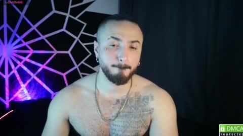 Snapshot of garbel09 chatting on December 2, 2024, 6:09 am Chris  Dont forget to gift me thumb up Its very important to me and makes me happy AF  online show from December 2, 2024, 6:09 am