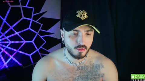 Snapshot of garbel09 chatting on January 9, 2025, 6:17 am Chris  Dont forget to gift me thumb up Its very important to me and makes me happy AF  online show from January 9, 2025, 6:17 am