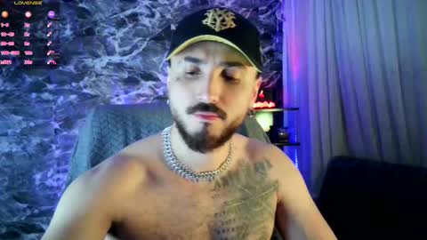 Snapshot of garbel09 chatting on March 12, 2025, 6:29 am Chris  Dont forget to gift me thumb up Its very important to me and makes me happy AF  online show from March 12, 2025, 6:29 am