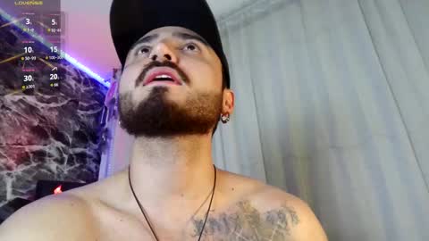 Snapshot of garbel09 chatting on September 17, 2025, 6:37 am Chris  Dont forget to gift me thumb up Its very important to me and makes me happy AF  online show from September 17, 2025, 6:37 am