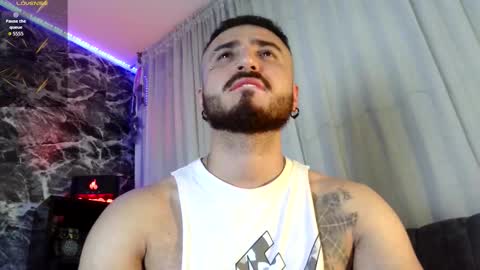 Snapshot of garbel09 chatting on September 18, 2025, 6:37 am Chris  Dont forget to gift me thumb up Its very important to me and makes me happy AF  online show from September 18, 2025, 6:37 am