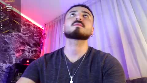 Snapshot of garbel09 chatting on October 20, 2025, 7:31 am Chris  Dont forget to gift me thumb up Its very important to me and makes me happy AF  online show from October 20, 2025, 7:31 am