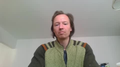 Snapshot of garfield42 chatting on May 9, 2026, 7:57 am Garfield online show from May 9, 2026, 7:57 am