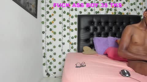 gaticasexi99 online show from December 29, 2024, 7:32 pm