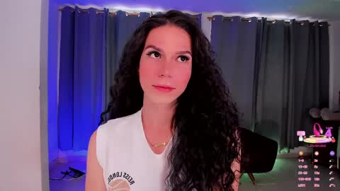 Vnecis Marn online show from April 7, 2026, 6:52 pm