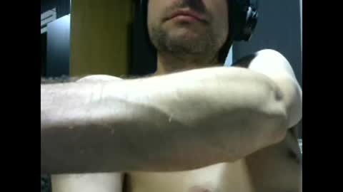 gauchors21 online show from February 22, 2025, 3:01 am