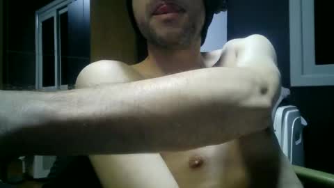 gauchors21 online show from November 6, 2025, 2:56 am