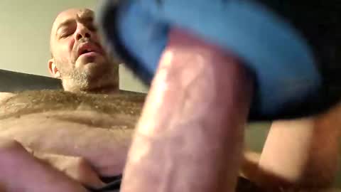 Snapshot of gazg1984 chatting on March 5, 2025, 12:27 am gazg1984 online show from March 5, 2025, 12:27 am