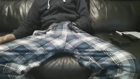 Snapshot of geeezer64 chatting on December 23, 2024, 11:39 pm geeezer64 online show from December 23, 2024, 11:39 pm