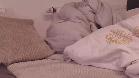 Snapshot of geilomattig chatting on October 24, 2025, 10:50 pm Lassmiranda online show from October 24, 2025, 10:50 pm