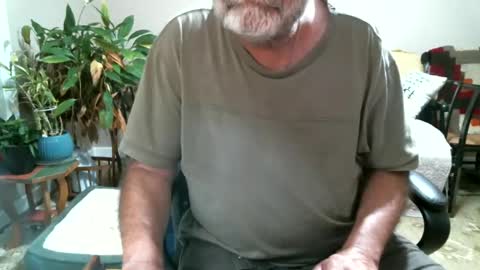 geminiguy1954 online show from September 18, 2025, 4:03 am