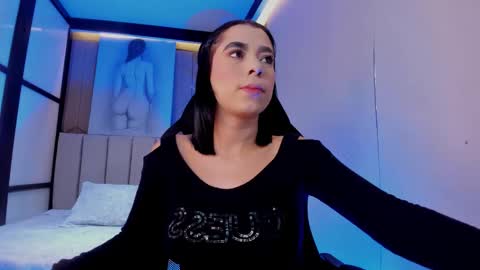 gemmabrown_ online show from March 22, 2026, 12:41 pm