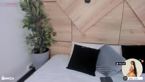 Snapshot of gemmacarter_ chatting on January 22, 2025, 7:45 pm    online show from January 22, 2025, 7:45 pm
