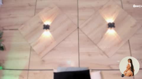 Snapshot of gemmacarter_ chatting on March 10, 2025, 10:45 pm    online show from March 10, 2025, 10:45 pm