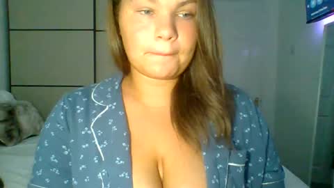 Snapshot of gemmarmalade chatting on June 23, 2026, 6:00 am GEMMARMALADE online show from June 23, 2026, 6:00 am