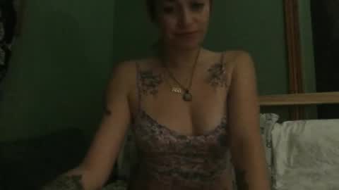 gemmyrosee online show from September 29, 2025, 8:08 am