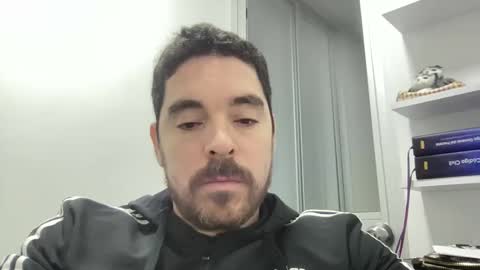 genesis_wb online show from January 4, 2025, 3:29 am