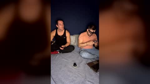 Genaro online show from May 17, 2026, 4:32 am