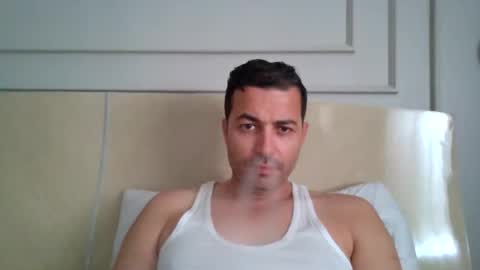 genteldevil online show from October 16, 2025, 9:32 am