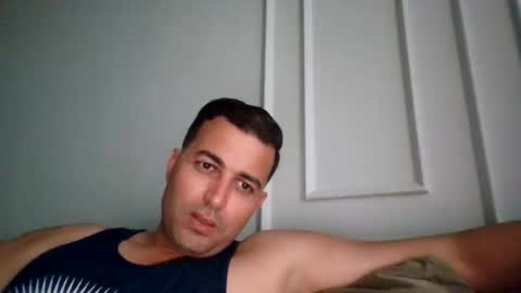 genteldevil online show from November 4, 2025, 5:23 pm