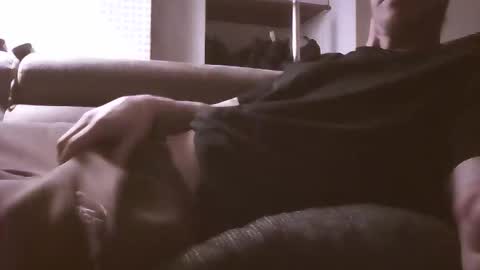 Snapshot of gentle_julian chatting on March 17, 2026, 10:57 pm gentle_julian online show from March 17, 2026, 10:57 pm
