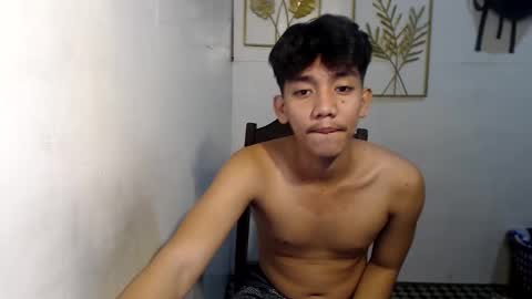 Rayl online show from October 4, 2025, 5:33 pm