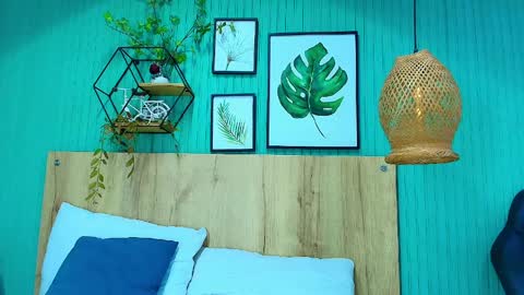 Snapshot of geo_jonnes25 chatting on April 6, 2026, 9:43 am Geo J online show from April 6, 2026, 9:43 am