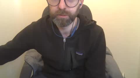 Snapshot of geon2xx chatting on January 28, 2025, 8:47 am Geon online show from January 28, 2025, 8:47 am