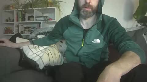 Snapshot of geon2xx chatting on September 21, 2025, 8:54 pm Geon online show from September 21, 2025, 8:54 pm