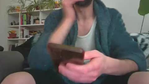 Snapshot of geon2xx chatting on November 4, 2025, 10:58 am Geon online show from November 4, 2025, 10:58 am