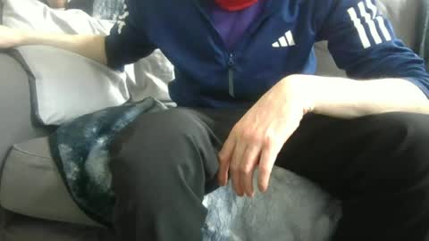 Geon online show from April 19, 2026, 1:43 pm