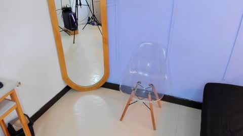 Snapshot of georgina_coule chatting on March 5, 2025, 12:11 pm Georgina Coule online show from March 5, 2025, 12:11 pm