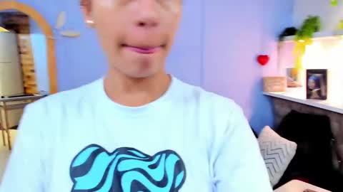 Snapshot of georgina_coule chatting on March 7, 2025, 12:01 pm Georgina Coule online show from March 7, 2025, 12:01 pm