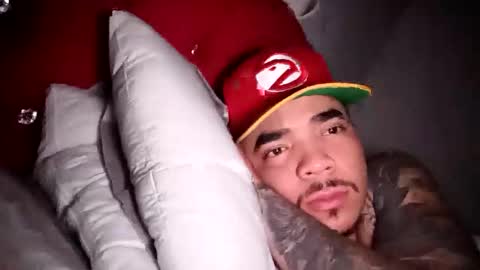 geovanny_26 online show from October 18, 2025, 8:04 am
