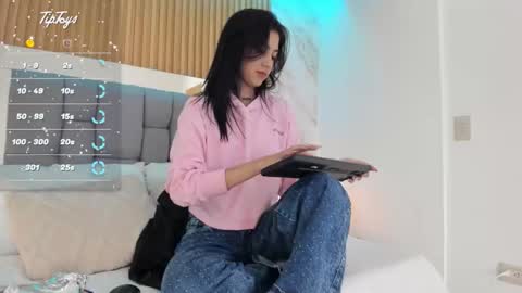 Snapshot of gerald_withe chatting on December 21, 2025, 12:56 pm Gerald Withe online show from December 21, 2025, 12:56 pm